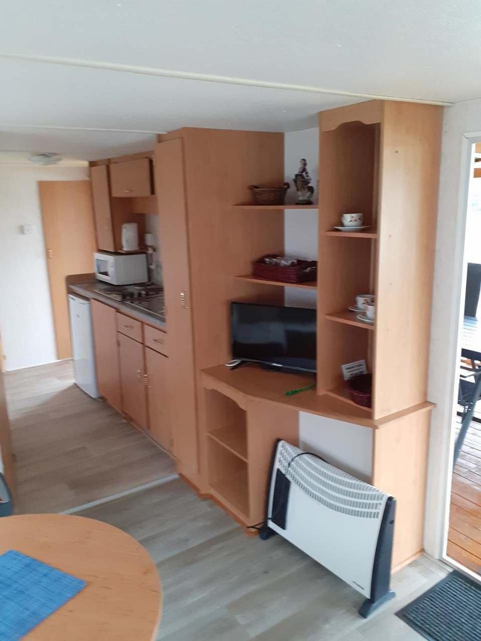 Vila Mobilheim Na Louce Vyrovice Exteriér fotografie